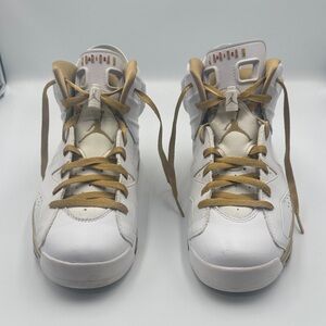 AIR JORDAN 6 RETRO GMP. Size 10.5   384664-135